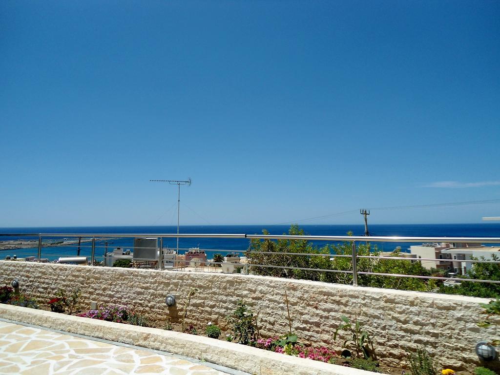 Petrakis Sunset Apartment Palaiochora Ngoại thất bức ảnh